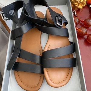 Franco Sarto sandals 7.5